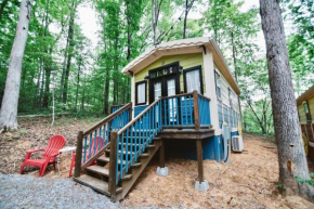 Gypsy Cottage Near the Smokies #13 Esmeralda